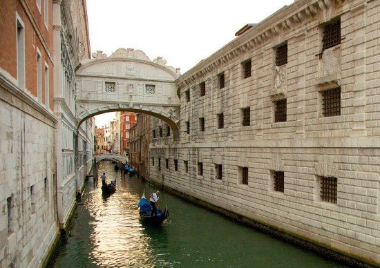 Passeio canais de Veneza.